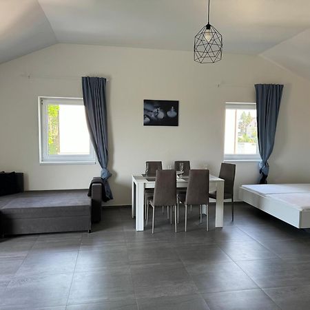 Apartman Byt 75M2 Klid Priroda Pro Rodinu Praha Eksteriør bilde