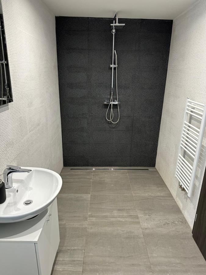 Apartman Byt 75M2 Klid Priroda Pro Rodinu Praha Eksteriør bilde